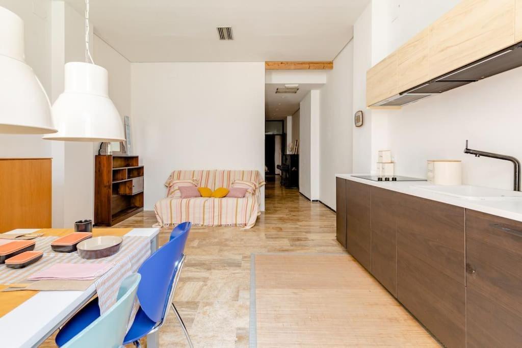 Апартаменты Cozy Loft Patio+Pool +Wifi Валенсия Экстерьер фото